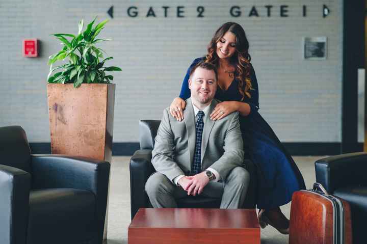 Show me your favorite engagement/wedding  photos!!