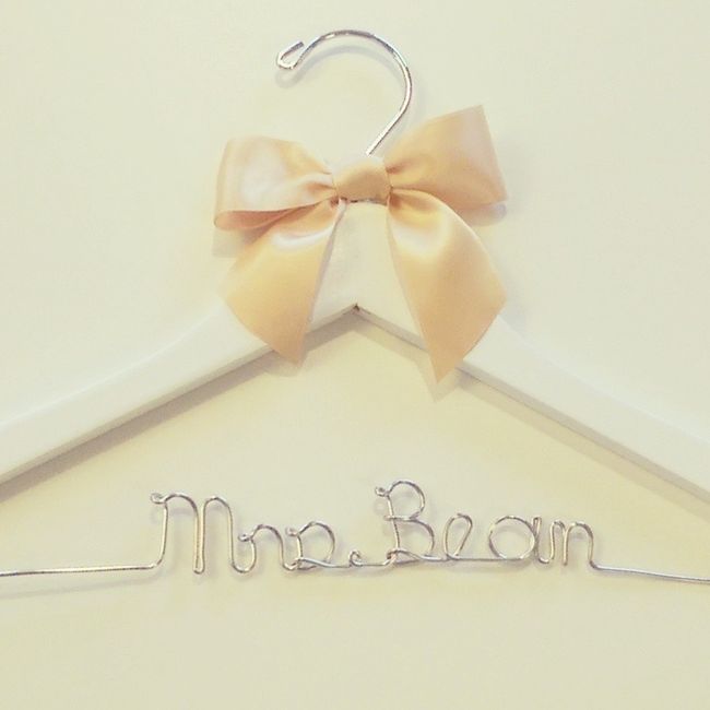Bridal a hangers