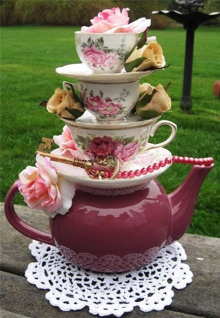 Engagement Party 2.0: Need ideas/suggestions for a Mad Tea Party theme