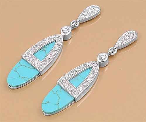 Edit: Which set of earrings? - no necklace