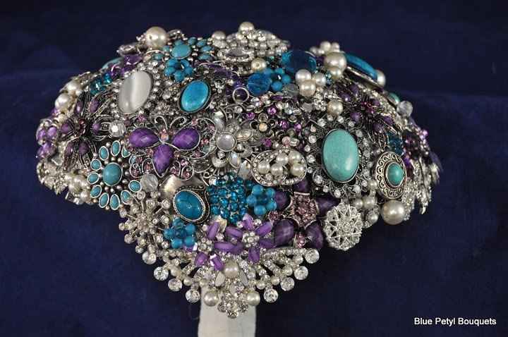 Finally, pictures of my bouquets came in!