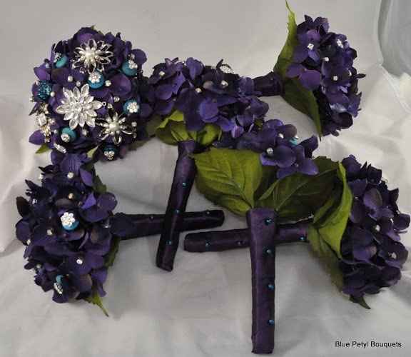 Finally, pictures of my bouquets came in!