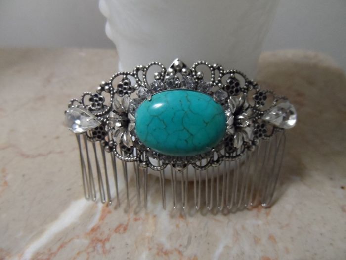 Hair accessories
