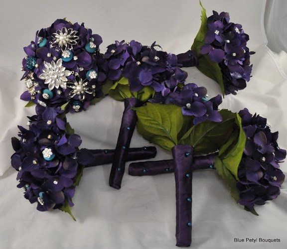 Finally, pictures of my bouquets came in!