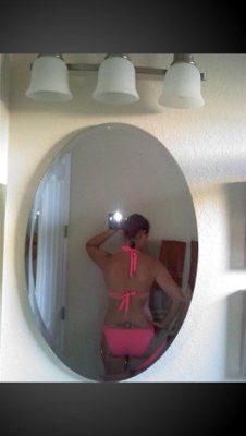 NWR: WW First Annual Diva Bathroom Pic Competition!!!!