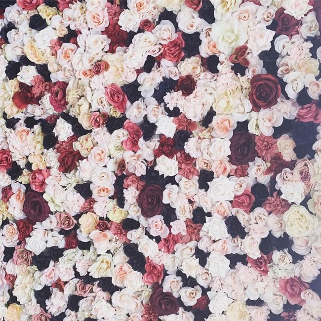Floral wall backdrop 4