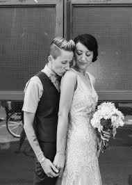 She is always kissing on my shoulders and I really want something like this.