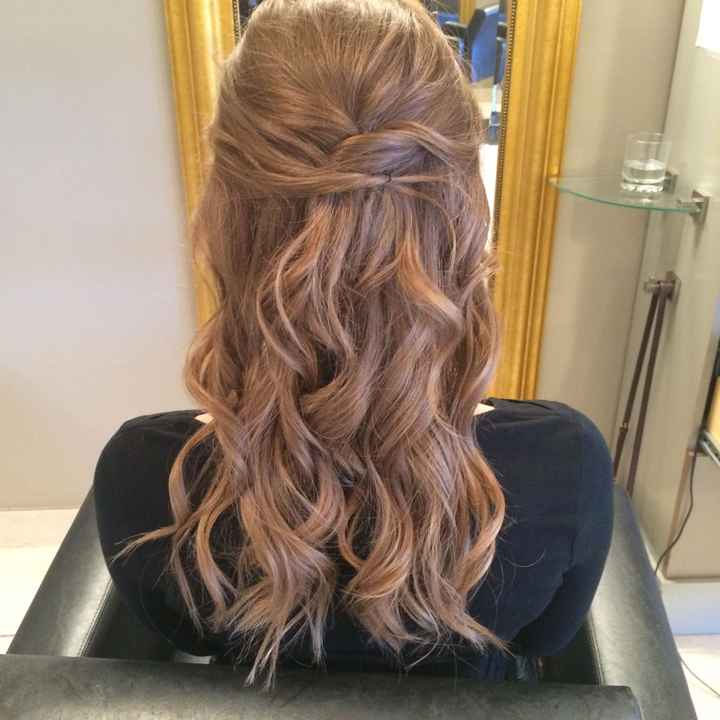 Please show me your half up/half down hairstyles!
