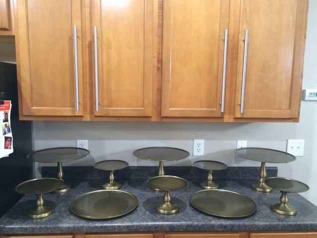 Wedding cake stand