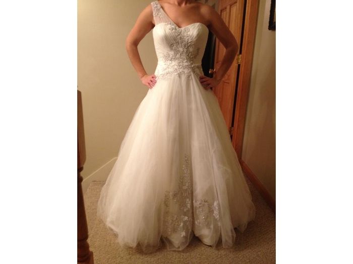 Would LOVE to see your ball gown dresses!