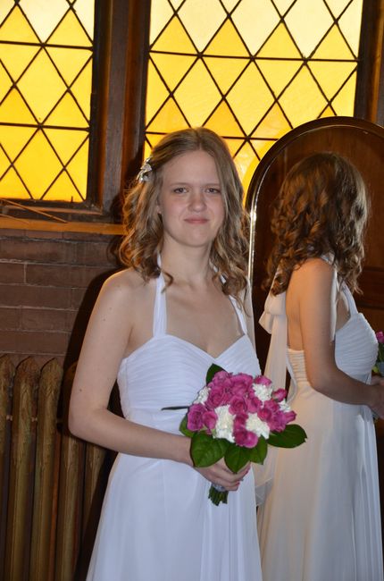 Did you wear your hair down for your wedding? Are you planning to? Pics?