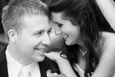 Let's see all of the bride's with their grooms!