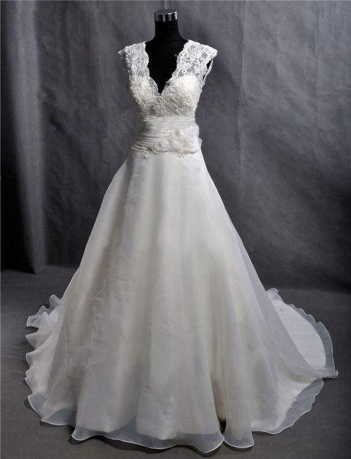 Has anyone ordered a dress from Elas Dress?