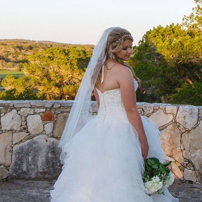 Show Me Your Veil!
