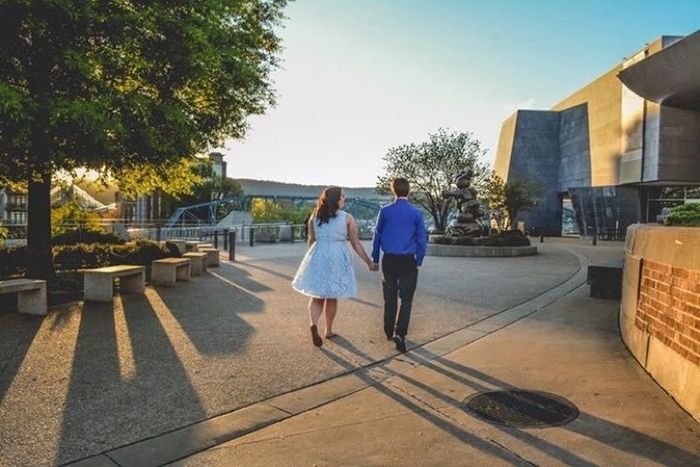 Plus Sized Girls: Share Your Engagement Pictures Outfit!