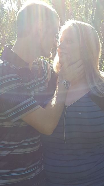 Show me your engagement pictures!!