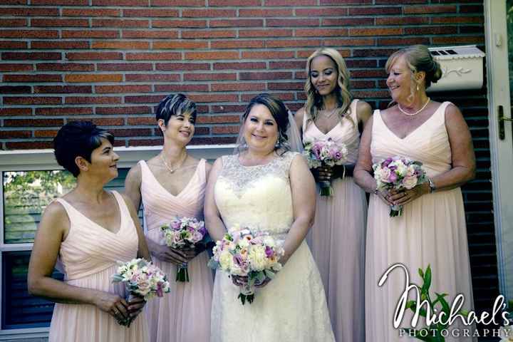 out front of my parents' house, with my bridal party, MOH is far right