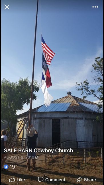 I’m torn between two reception options! - 4