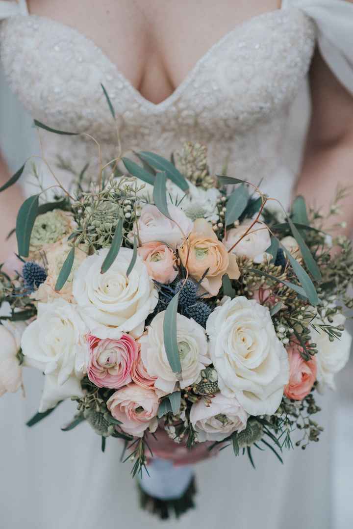 Bouquet Advice for Bridal Portraits?