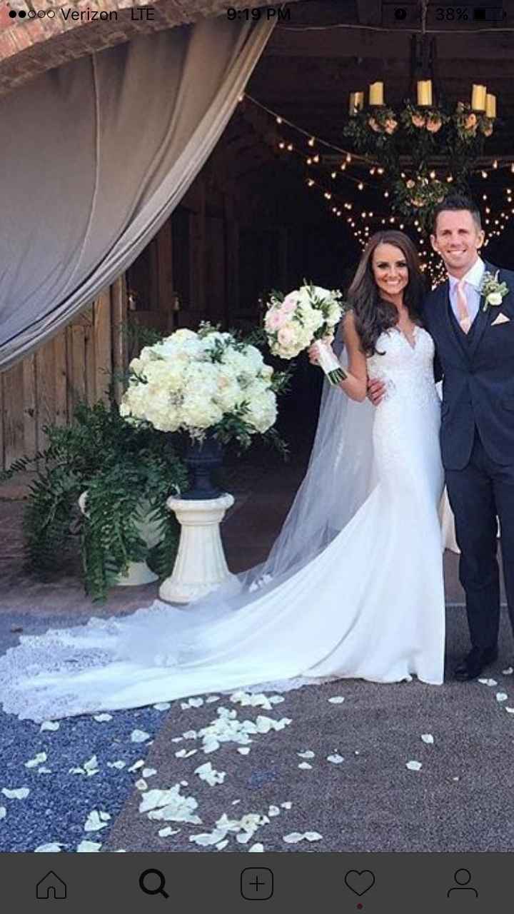 Martina Liana/Essence of Australia Brides