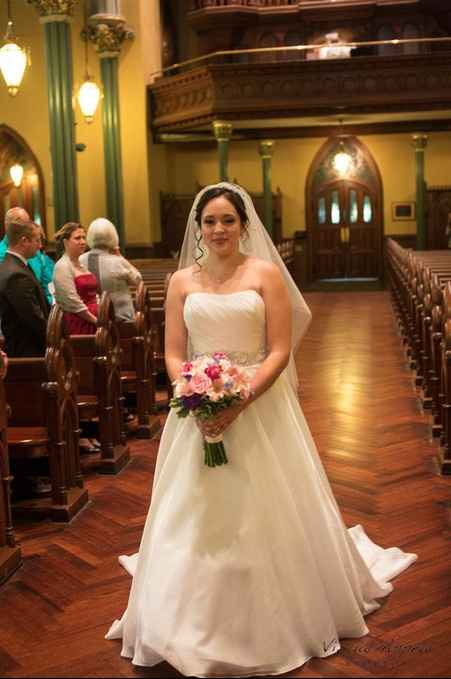 How large a bouquet should I get if I'm petite?