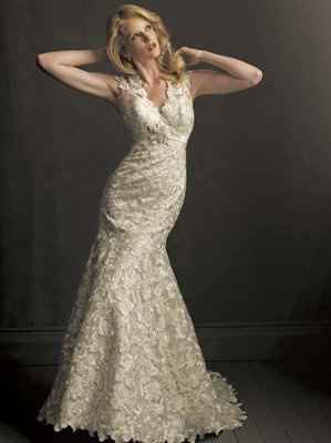 Would this dress look okay with a "casual groom" in an outdoor wedding??