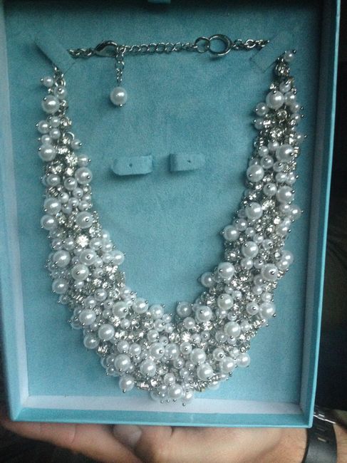Let's see those wedding jewels!