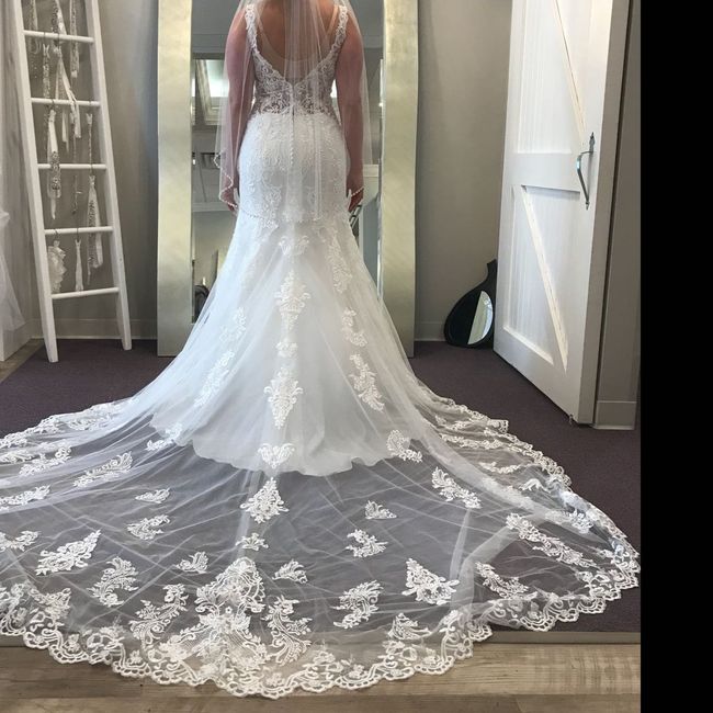 Who designed your wedding dress? - 1