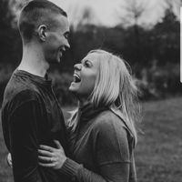 Let me see your engagement photos! 😭 - 4