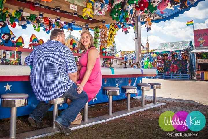 Engagement Pictures--Sneak Peek!! *Pic Heavy*