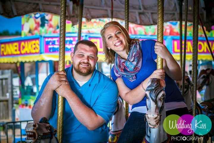 Engagement Pictures--Sneak Peek!! *Pic Heavy*