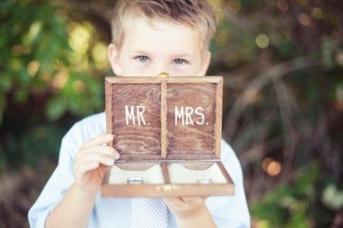 ring bearer pillow diy not gonna happen! need different idea