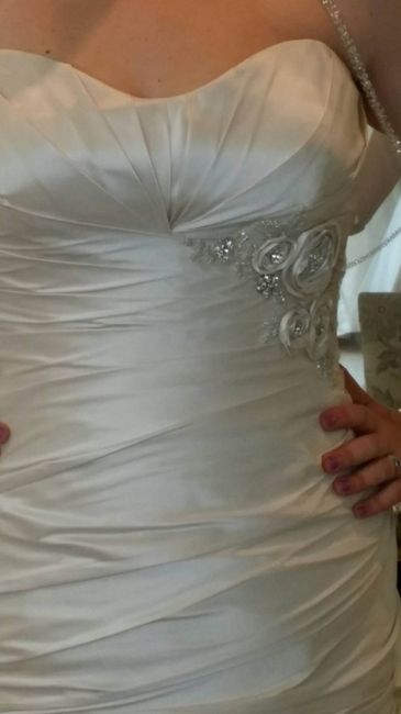 I need more dress porn in my life...