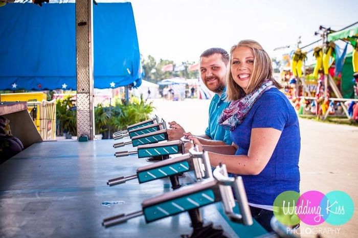 Engagement Pictures--Sneak Peek!! *Pic Heavy*