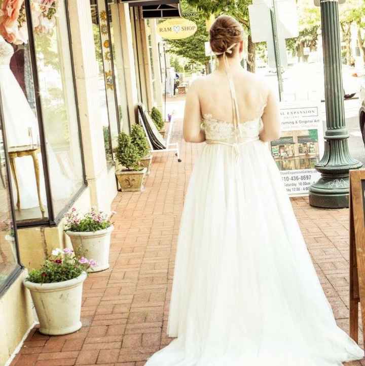 Please share your gorgeous gowns - 1
