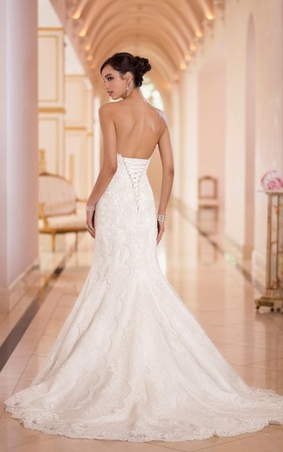 Selling a new unaltered Stella York gown