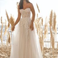 Stuck between 6 wedding dress styles for the beach. Which is your favorite? - 2