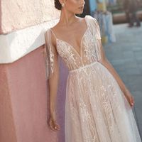 Stuck between 6 wedding dress styles for the beach. Which is your favorite? - 3