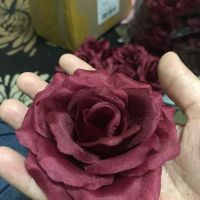 Your #1 Wedding Color: Red - 1