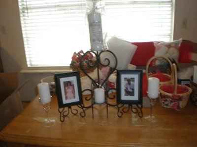 what do you think? Table  wedding memory of grooms Mom & Brides Dad