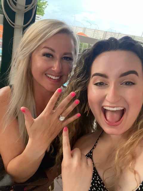 Brides of 2022! Show us your ring! - 1