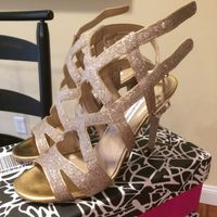 I ordered my shoes, yay!!