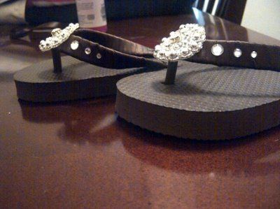 DIY Flower Girl Flip Flops *pics*