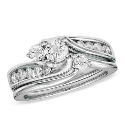 Show off your engagement ring!**Pics**