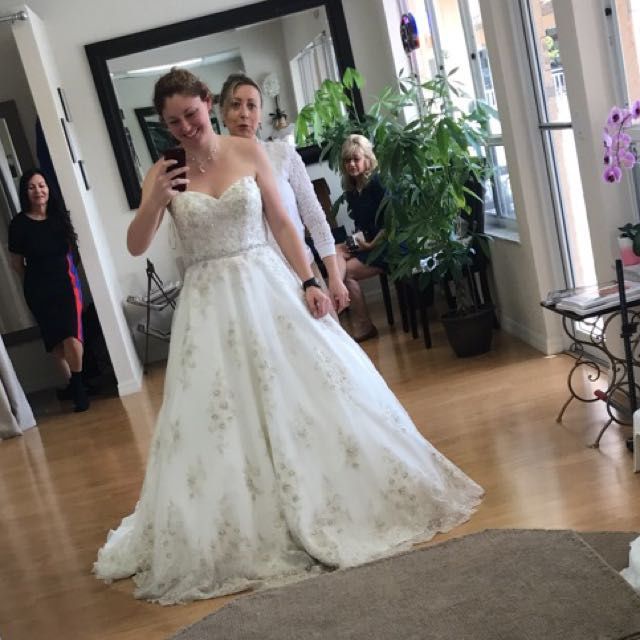 Show your wedding dresses - 1