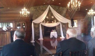 Back, married and with pics!