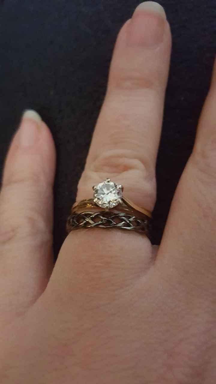  Gold wedding band w/ a white gold E-ring? - 1