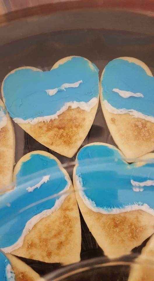  Favors: Thoughts appreciated - 1