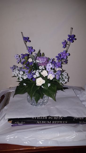 Decorations and flowers - 1