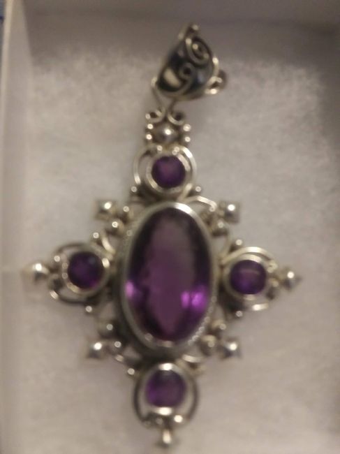 Color of your wedding jewelry? Advice? - 1